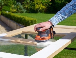 מלטשת אקצנטרית נטענת Black+Decker BDCROS18N-XJ – כלי עבודה איכותי לכל DIY.