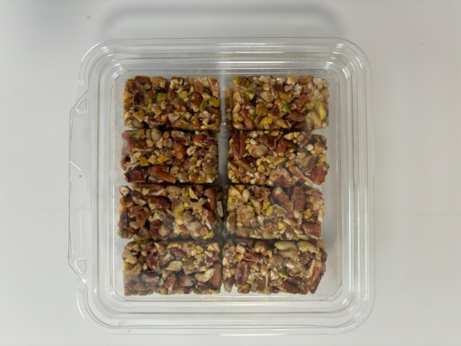 חטיף אגוזים בקראמל, טבעוני - מוצר לפסח