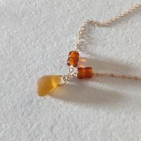 Sunny pendant