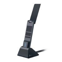 מתאם רשת Tp-Link Archer TXE50UH AXE3000 Wi-Fi 6E USB – פריט בודד בצבע שחור עם אנטנה מורמת ונורית חיווי כחולה דולקת