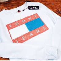 סווצר טומי הילפיגר לוגו גדול 2023 New collection