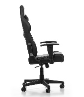מבט צדדי על כיסא הגיימינג DXRacer Formula Prince
