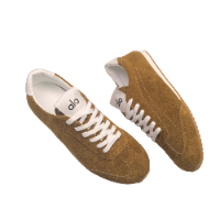 ALO Sunset Sneaker Camel