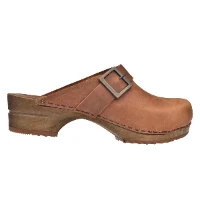 Sanita Urban Clogs Brown