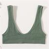 ירוק - גוזיית טופ קצרה ונוחה בצבעים KIARA
