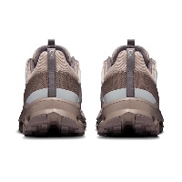 On Cloudhorizon Men Fog/Desert