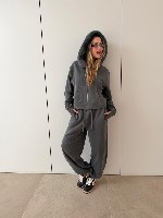 חליפת שילוב פרווה