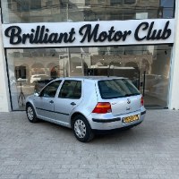 Volkswagen Golf 2004
