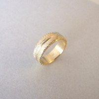 טבעת נישואין נוצה מזהב 14K
