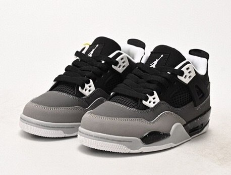 נעלי אייר ג'ורדן ילדים Nike Air Jordan 4 Retro שחור אפור
