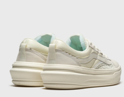 VANS UA OLD SKOOL OVERT PLUS CC - קרם