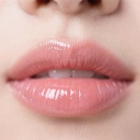 Lip boost - לשפתיים מלאות ועבות ברגע!