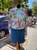 ג'קט דק פרחוני בצבעים שמחים M/L