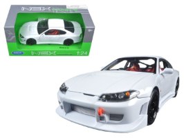 דגם מכונית ניסן סילביה לבנה 1:24 Nissan Silvia S-15 Diecast מבית Welly