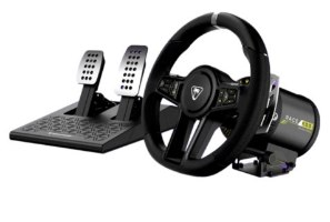 הגה מירוצים עם דוושות Turtle Beach VelocityONE Race Kd3 Xbox/PC – USB-C סט הגה מירוצים שחור ודוושות כסופות מוצג על רקע לבן
