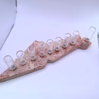 חנוכייה מאבן בעיצוב מפת ארץ ישראל - מתאימה לנרות שעווה ולכוסיות שמן