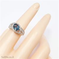 טבעת מכסף משובצת אבן טופז כחולה  וזרקונים RG8804 | תכשיטי כסף 925 | טבעות כסף