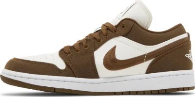 Wmns Air Jordan 1 Low SE Light Olive
