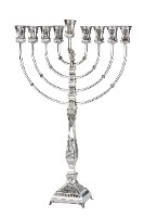 חנוכייה מכסף טהור דגם ארוזית