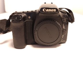 Canon EOS 20D גוף בלבד מצלמת SLR דיגיטלית #