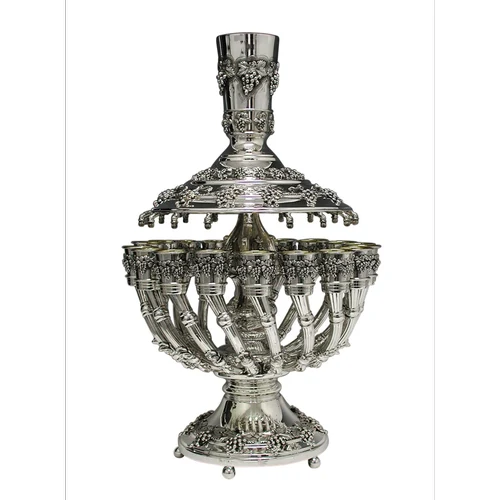 מחלק יין 18 כוסות דגם ענבים