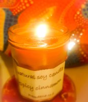 spicy cinnamon candle