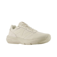 DynaSoft UA800 v1 נעלי הליכה גברים רוחב 2E צבע שמנת | NEW BALANCE