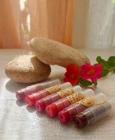שפתון לחות טבעי lip balm -מגוון צבעים