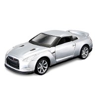 מאיסטו - דגם ניסאן גי טי אר 1:32 - MAISTO NISSAN GTR