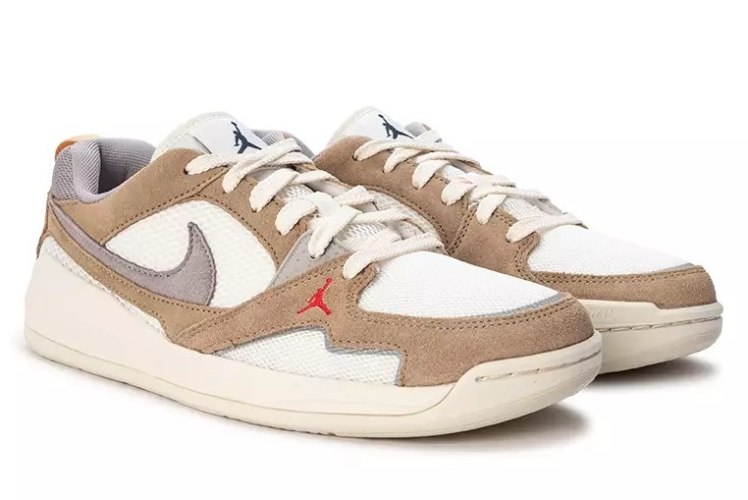 נעלי אייר ג'ורדן Nike Air Jordan CMFT חום לבן