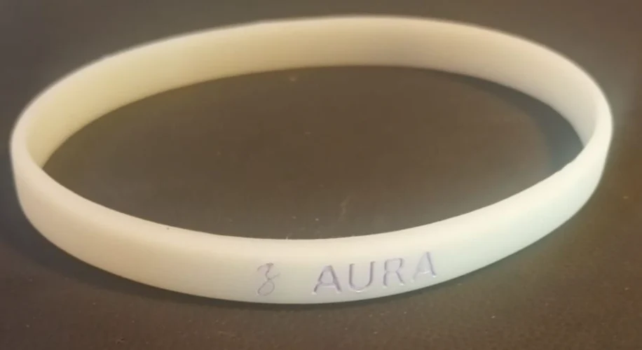 Z AURA