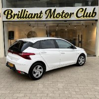 HYUNDAI i20 2023