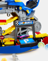 מסלול מרוצים בצורת אופנוע - Motorcycle-shaped race track -STS0646803