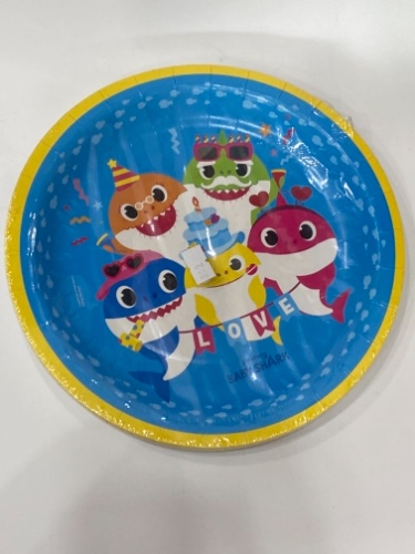 צלחות נייר 8 יח בייבי שארק