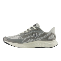 Fresh Foam Arishi V4 נעל ריצת כביש גברים צבע אפור | NEW BALANCE | ניו באלאנס