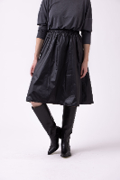 חצאית מניילון יפני - שחור