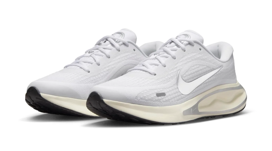 נעלי נייק ריצה Nike Journey Run לבן