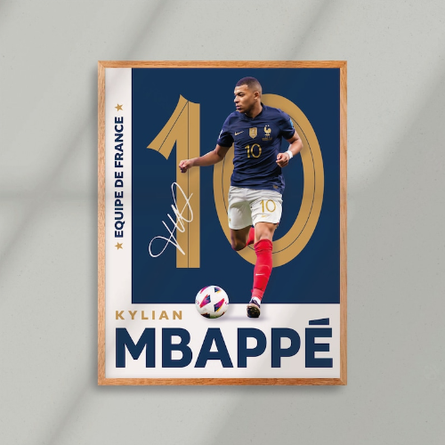 "Mbappé" תמונת קנבס של אגדת הכדורגל קיליאן אמבפה| תמונה מתוחה, ממוסגרת מוכנה לתליה