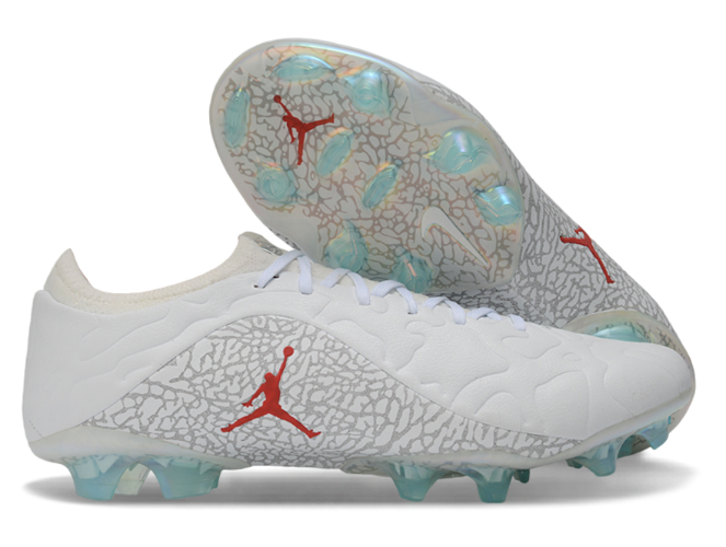 נעלי כדורגל Nike Jordan Tiempo Maestro Elite לבן