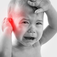 מדבקות אוזניים לילדים להגנה מפני חדירת מים ודלקות חוזרות ונשנות