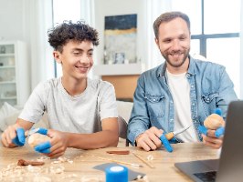 ערכת גילוף פטריות הורה וילד DIY09 של BEAVERCRAFT