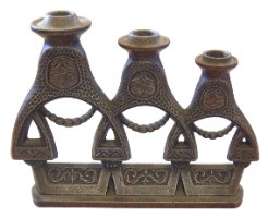 פמוט משולש מטריושקה, וינטאג' שנות ה- 70 עשוי מתכת, ברית המועצות