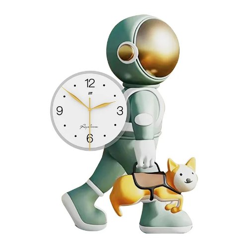שעון לחדר ילדים בצורת אסטרונאוט בעיצוב מיוחד ובלעדי, שעון פרזול לחדר ילדים 62 ס"מ גובה דגם "חלומות"