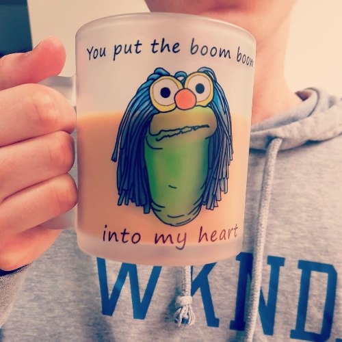 ספל   You put the boom boom into my heart