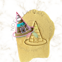 חותכן בצורת כובע מכשפה האלווין