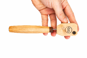 סכין מעוקלת קטנה לגילוף כפות\כפיות hook knife 5   עבודת יד