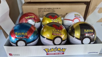 מארז קלפים פוקבול מתכת Pokémon TCG Tin Poke Ball 2021 Q1