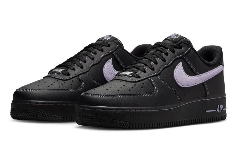 סניקרס נייק אייר פורס Air Force 1 Low שחור סגול
