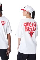 טישירט לבנה NEW ERA CHICAGO BULLS לוגו אדום