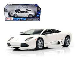 דגם מכונית מאיסטו מהדורה מיוחדת לבנה 1/24 Maisto Lamborghini Murciélago LP 640